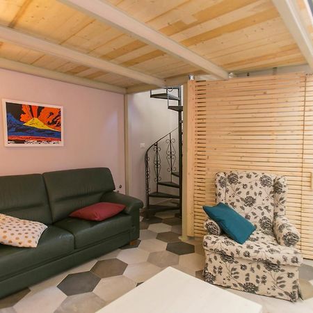 Anticaglia/24 Bed & Breakfast Napoli Dış mekan fotoğraf