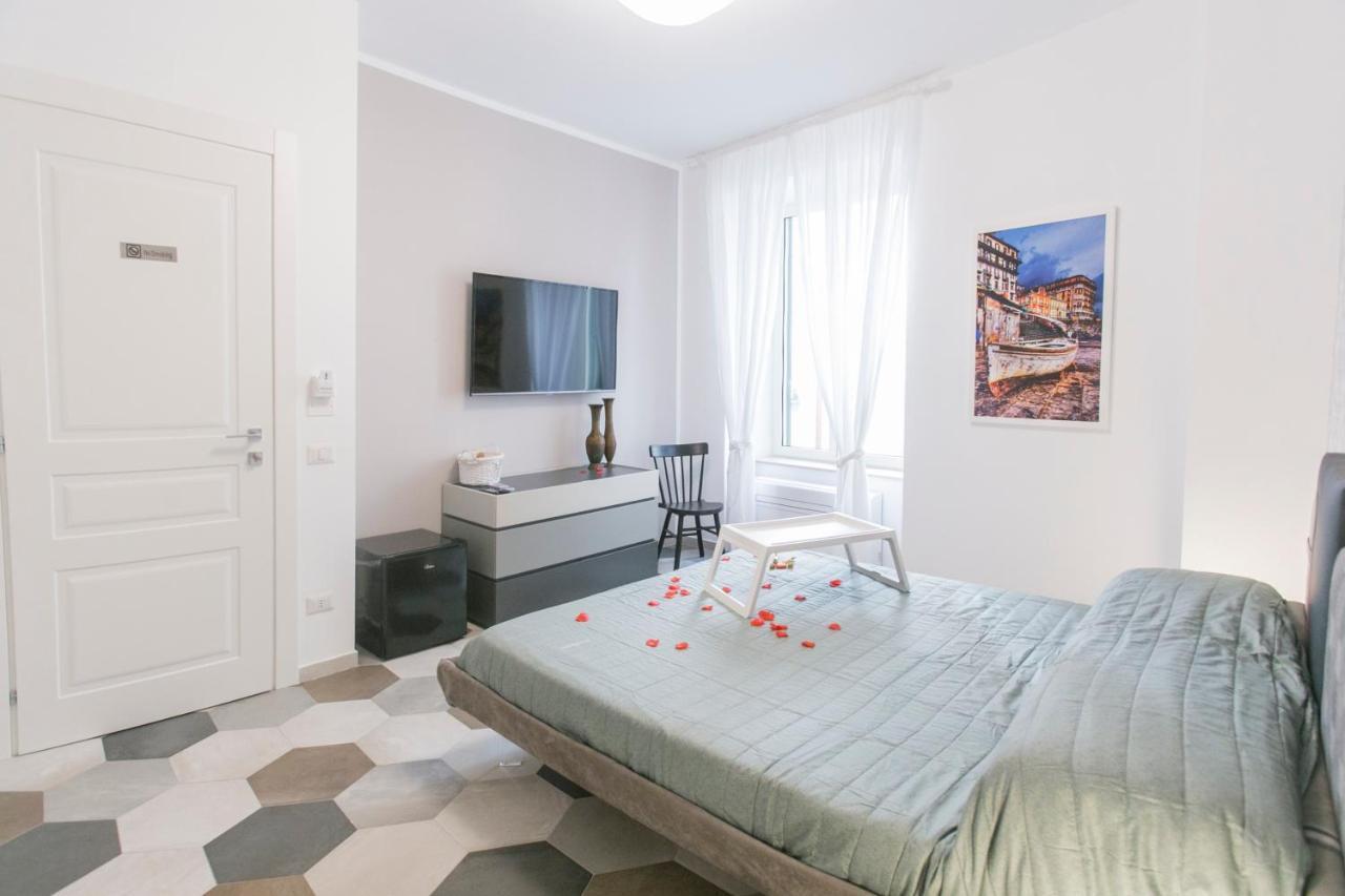 Anticaglia/24 Bed & Breakfast Napoli Dış mekan fotoğraf