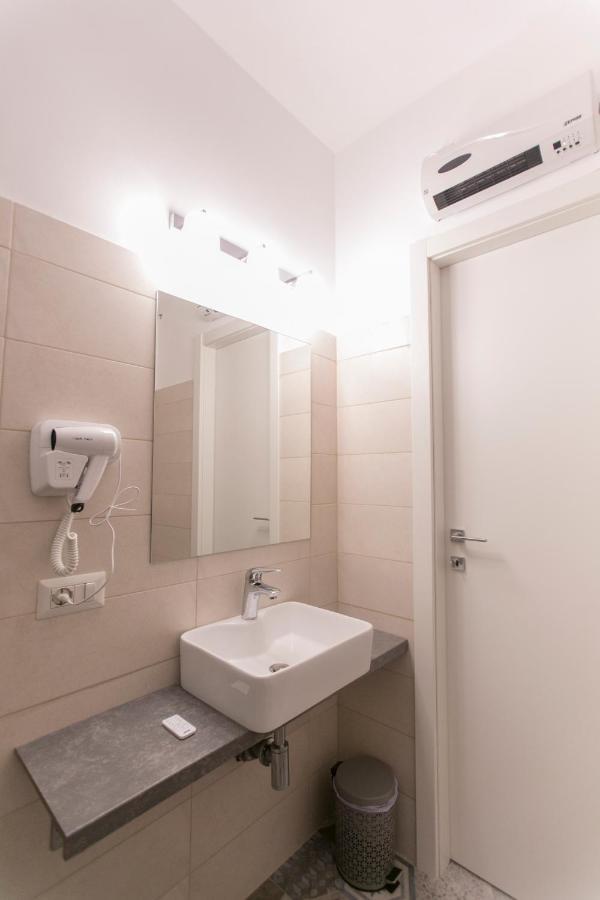 Anticaglia/24 Bed & Breakfast Napoli Dış mekan fotoğraf