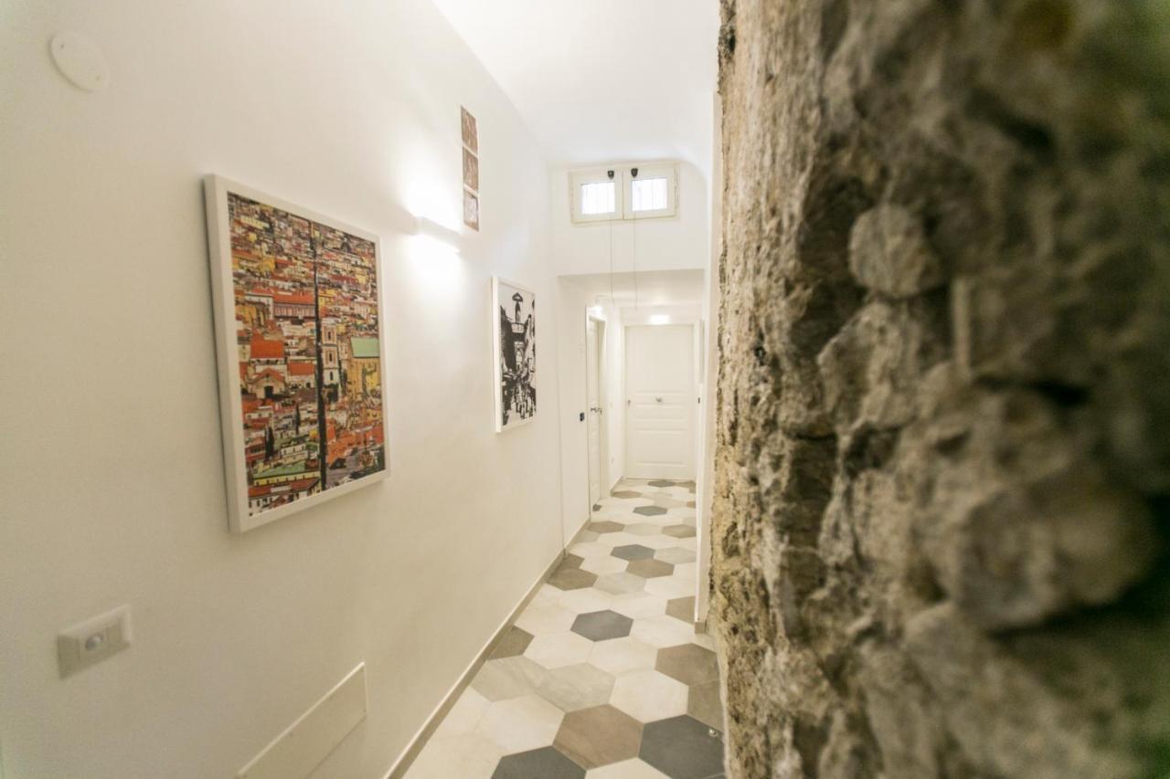 Anticaglia/24 Bed & Breakfast Napoli Dış mekan fotoğraf