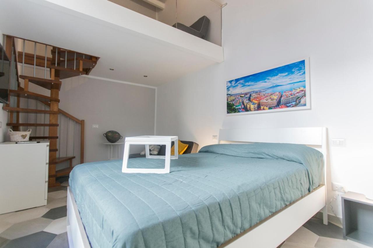 Anticaglia/24 Bed & Breakfast Napoli Dış mekan fotoğraf