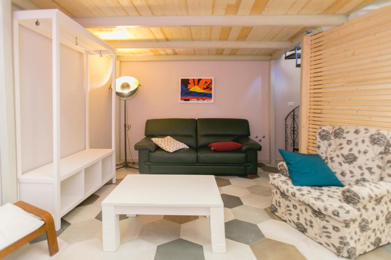 Anticaglia/24 Bed & Breakfast Napoli Dış mekan fotoğraf